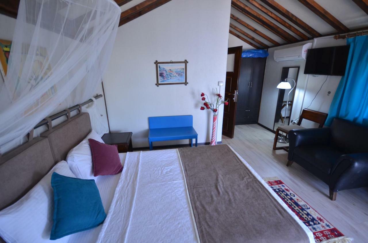 Blu Brezza Marine Hotel Хисарону Екстериор снимка